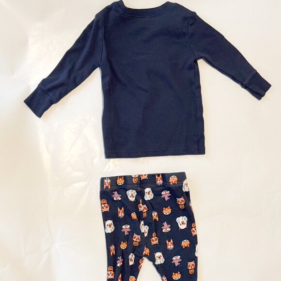 Old Navy boys or girls 2-piece pajamas, halloween, size 12-18 months - Picture 4 of 5